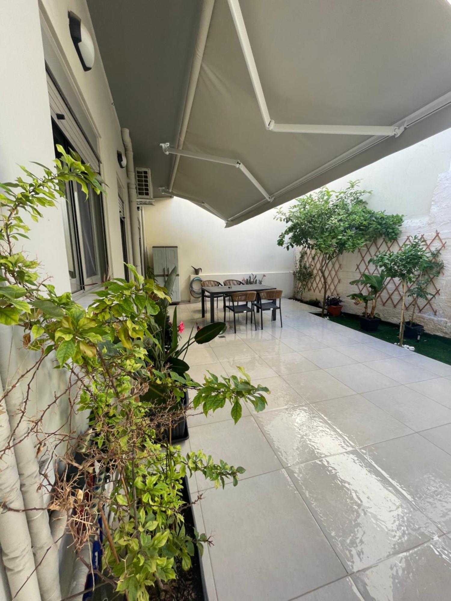 Leonidas House 干尼亞 外观 照片